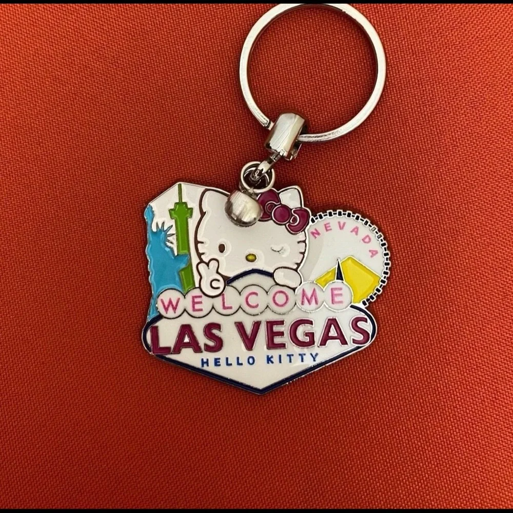 Hello Kitty Bundle - Picture 5 of 6